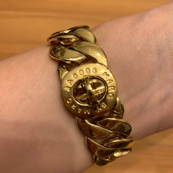 Gold Marc Jacobs chain bracelet - Picture 3 of 7